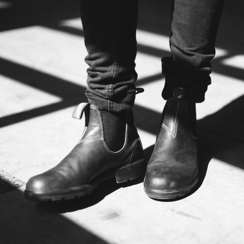 510 Chelsea Boot - Black - Image 6