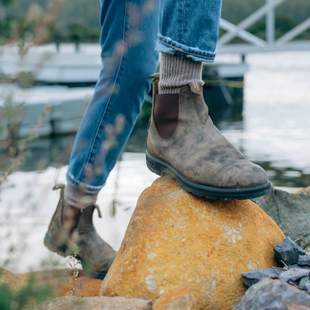 585 Chelsea Boot - Rustic Brown - Image 7