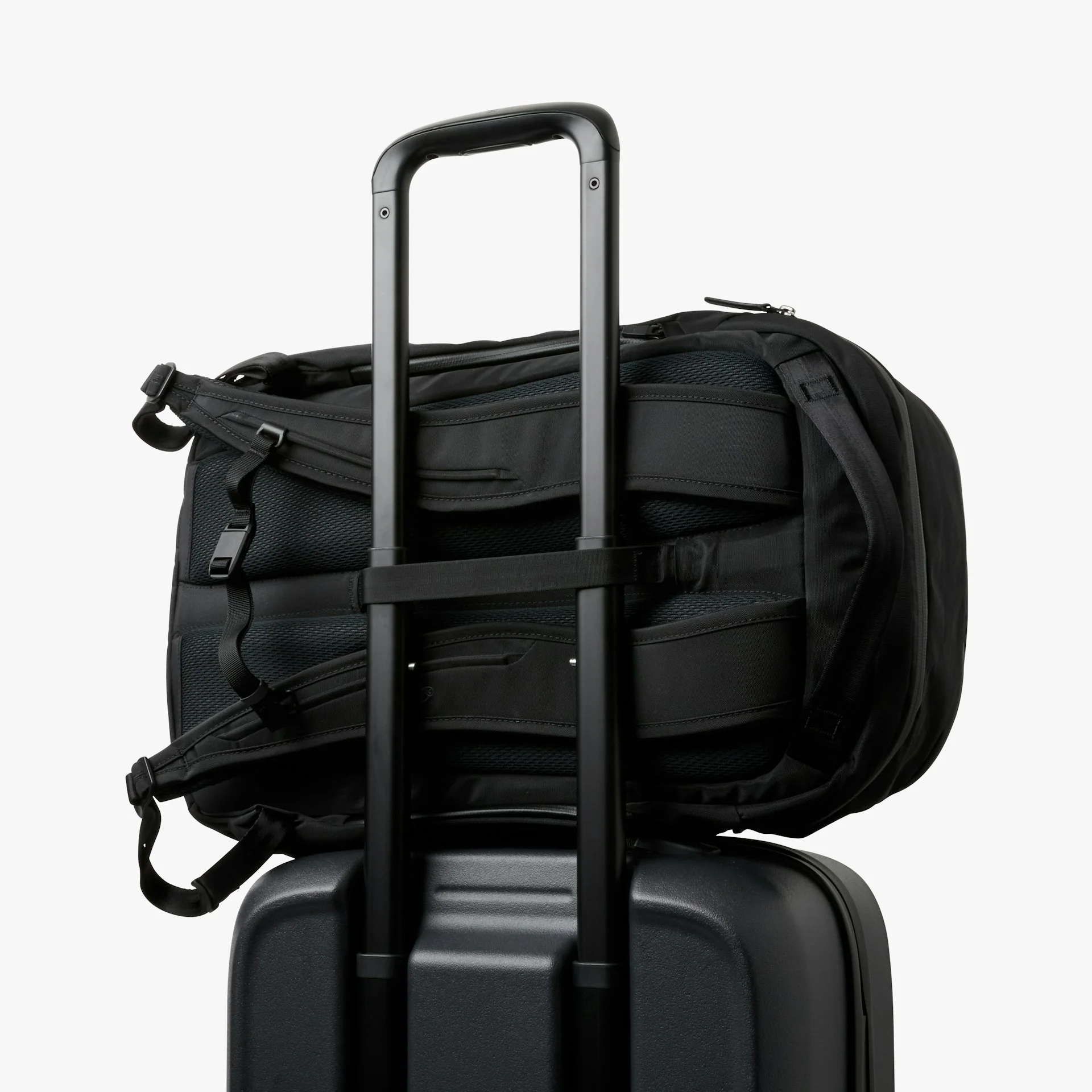 Transit Workpack Pro 28L - Black - Image 6